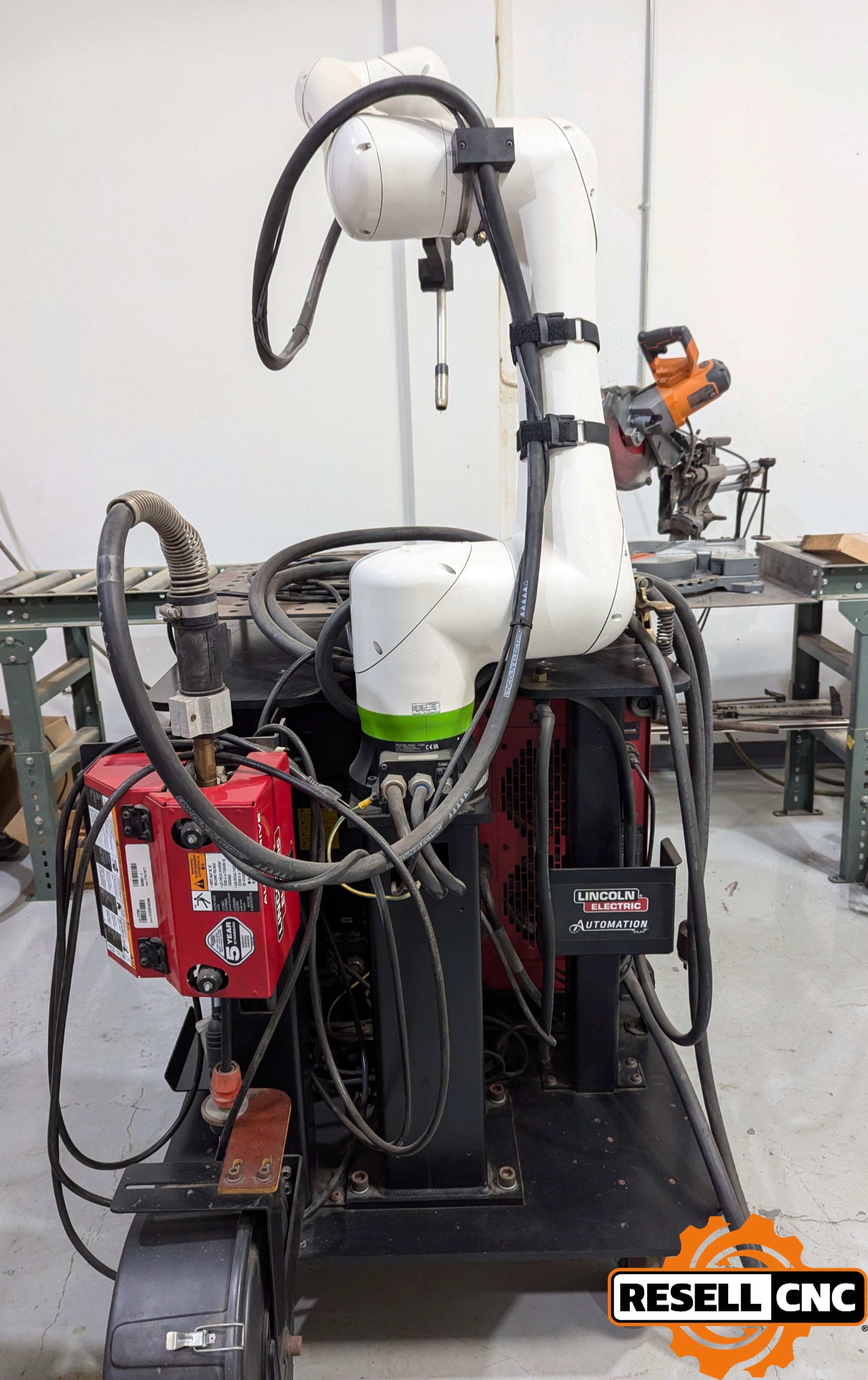 Lincoln Electric Cooper CRX-10iA/L Welders | Used CNC - Resell CNC