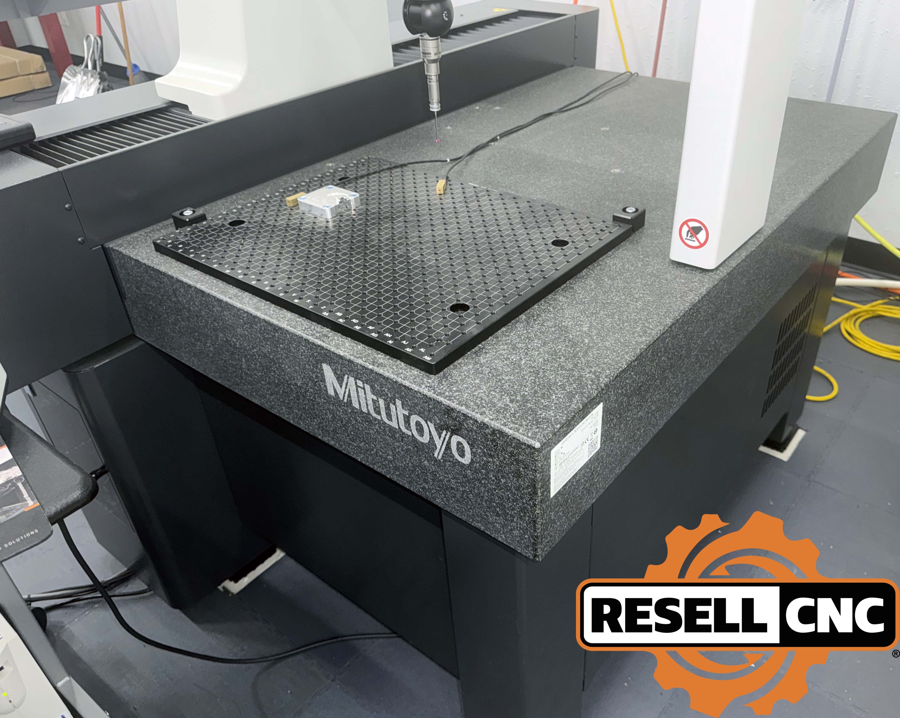 Mitutoyo Crysta Apex V574 CMMs | Used CNC - Resell CNC